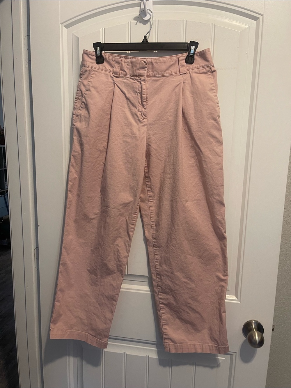 Ann Taylor Straight Leg Pants in Light Blush Pink